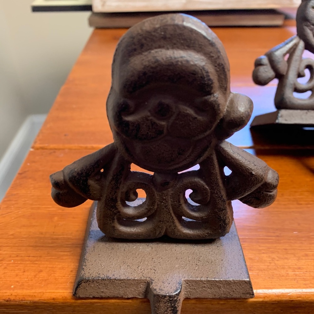 Santa Rustic Bronzed Stocking Hangers